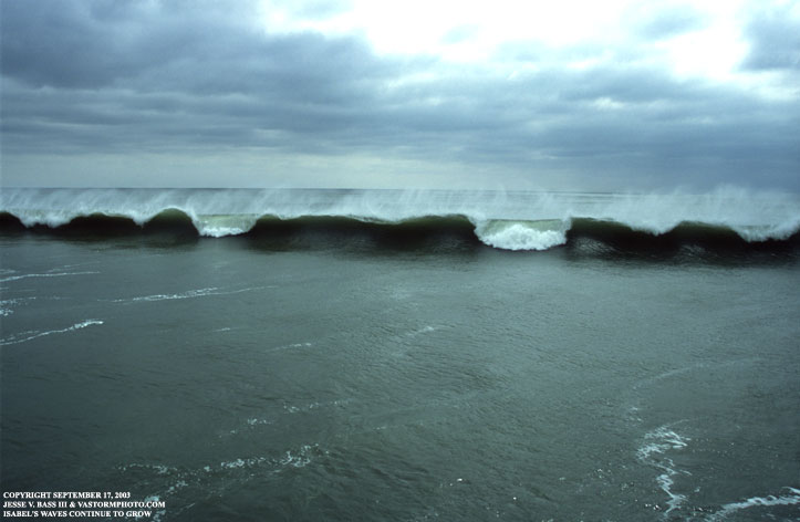 Photograph of sea-surface and breaking waves in Hurricane Isabel